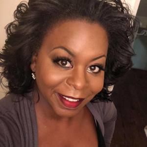 Meet your Posher, Sharmaine
